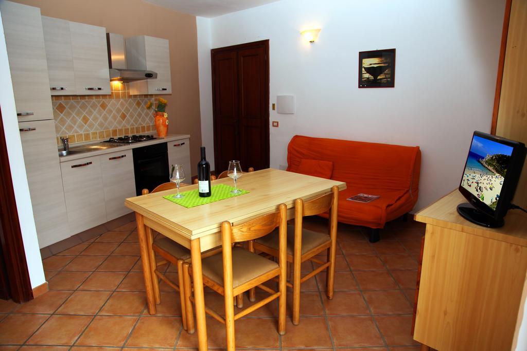 La Contessa Aparthotel Santa Teresa Gallura Room photo
